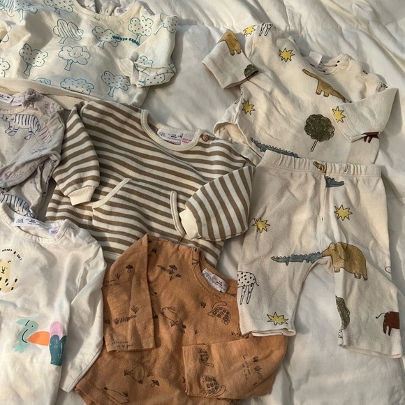 Gender Neutral Baby Zara Bundle - Picture 5 of 8